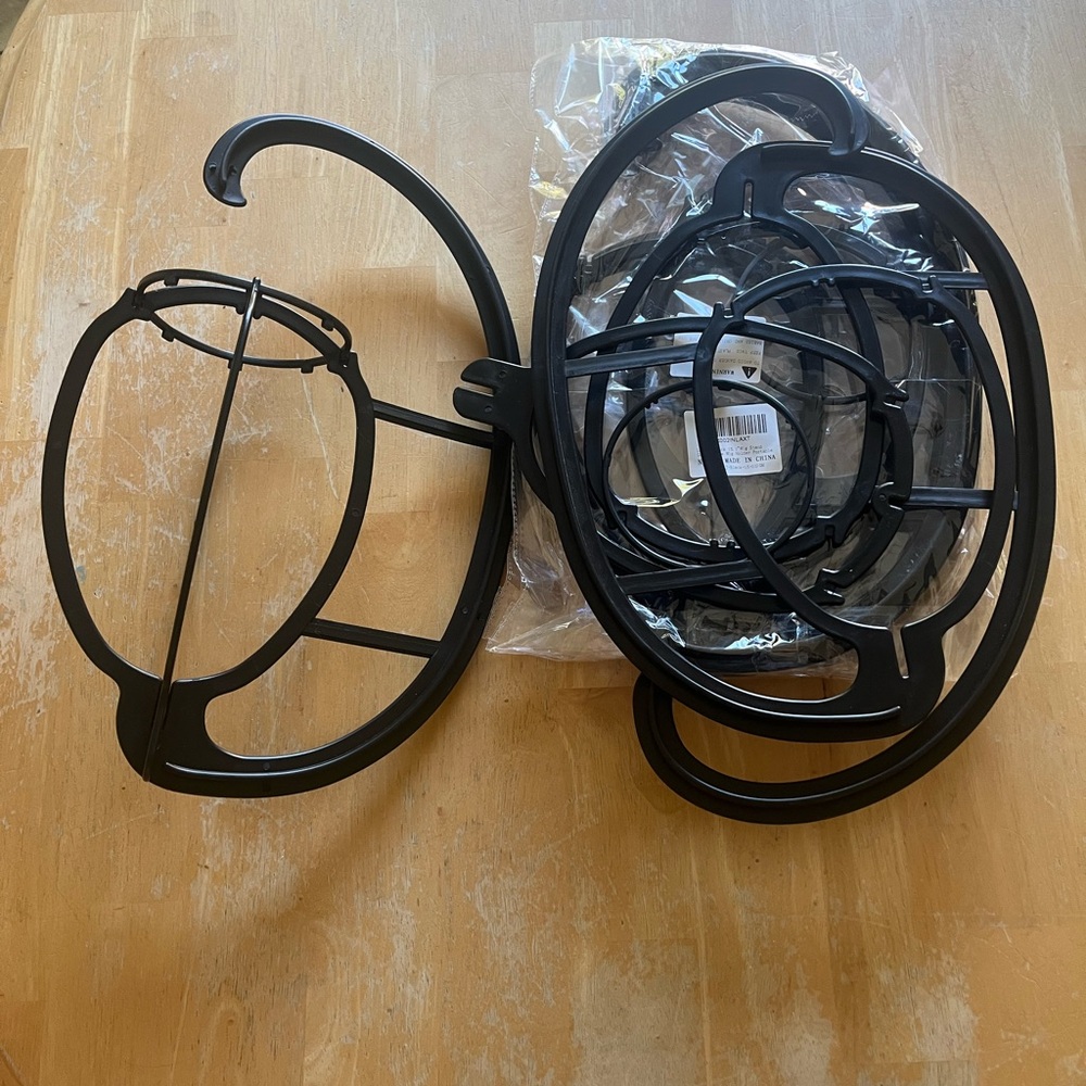 Wig hangers! (There are 5 of them) + costplay headbands!